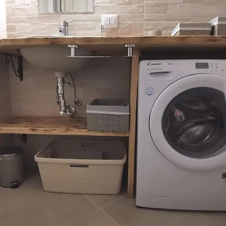 Happy Sun On The Hill Appartamento *