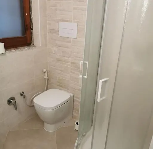 Happy Sun On The Hill