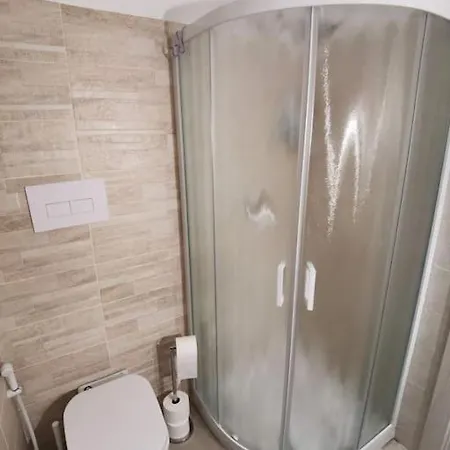 Happy Sun On The Hill Appartement